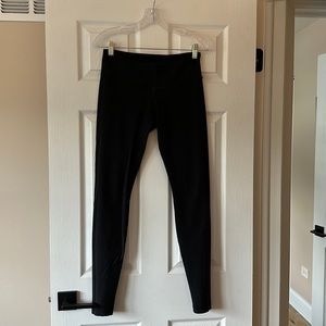 Lululemon Under Wunder black leggings